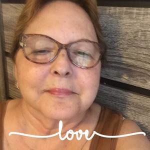 Meet your Posher, Myriam